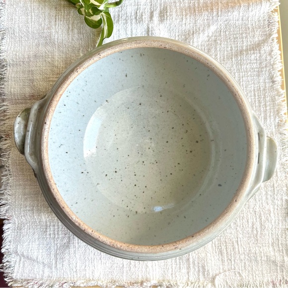 Handmade Studio Art, Tureen Style in Green, Signed, under 5” Tall - Picture 8 of 16